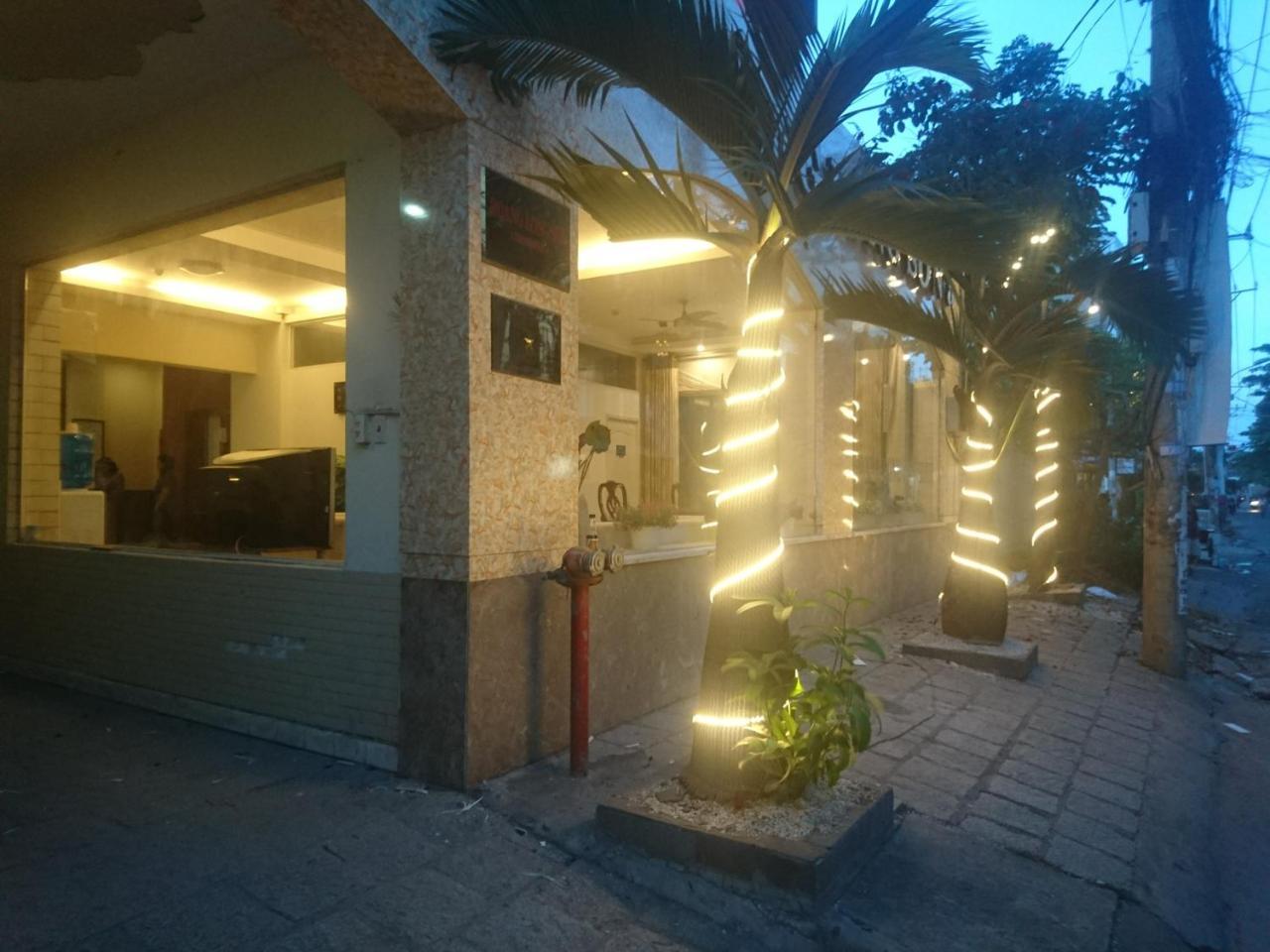 The Six Hotel-Hoang Long Son 3 Hô Chi Minh-Ville Extérieur photo
