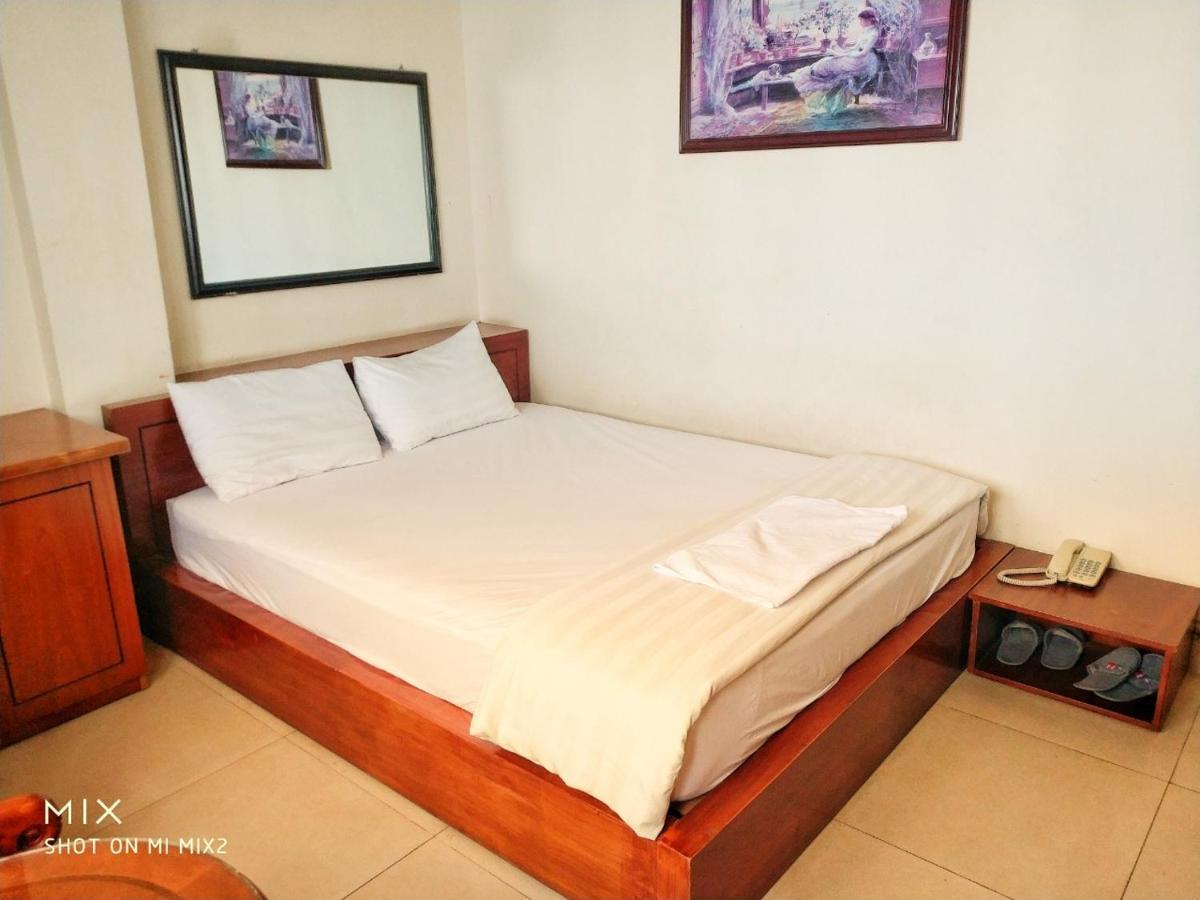 The Six Hotel-Hoang Long Son 3 Hô Chi Minh-Ville Extérieur photo