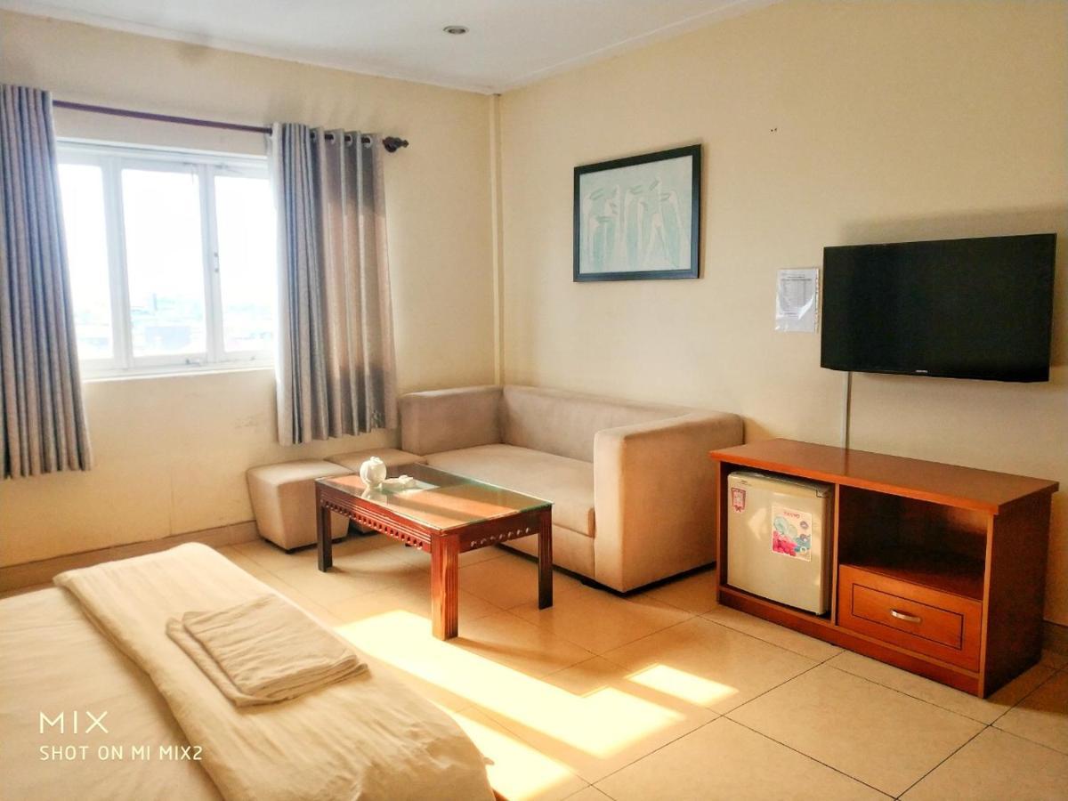 The Six Hotel-Hoang Long Son 3 Hô Chi Minh-Ville Extérieur photo